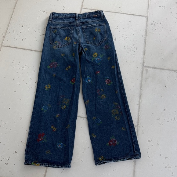 MOTHER Field of Flowers The Rerun Zip Sneak - Picture 4 of 6